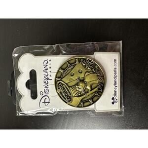 Disneyland Paris Attractions Pin Remy from Ratatouille